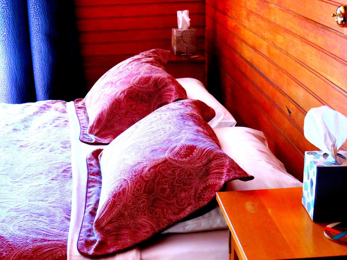 Shady Rest Bed & Breakfast Такака Екстер'єр фото