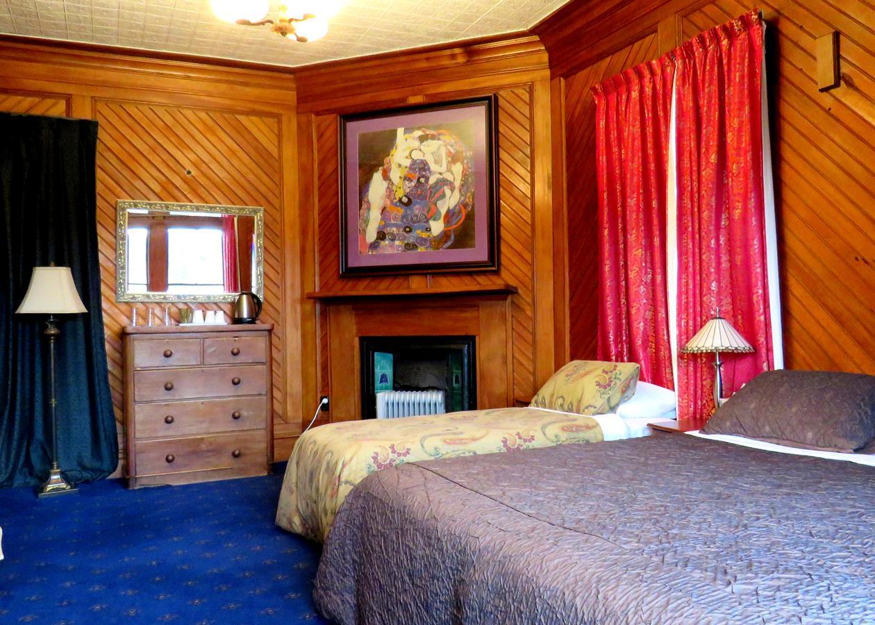 Shady Rest Bed & Breakfast Такака Номер фото